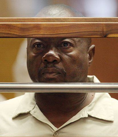 El asesino en serie Lonnie David Franklin Jr., en el juzgado de Los Ángeles en el que fue acusado de 11 asesinatos, el 8 de julio de 2010.