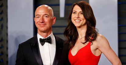 El fundador y consejero delegado de Amazon, Jeff Bezos y su exmujer, MacKenzie.