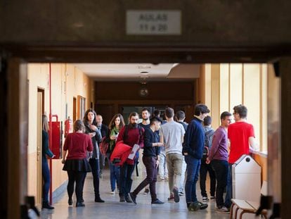 La Escuela Técnica Superior de Ingeniería Aeronáutica y del Espacio (ETSIAE) de la Universidad Politécnica de Madrid. 