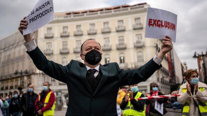 Protesta de Marea de Residencias por la negación de asistencia sanitaria a residentes en geriátricos, el pasado 24 de abril en Madrid.