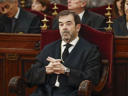 El presidente interino del Consejo General del Poder Judicial, Vicente Guilarte, en la toma de posesión del fiscal general del Estado, Álvaro García Ortiz este miércoles en la sede del Tribunal Supremo de Madrid.