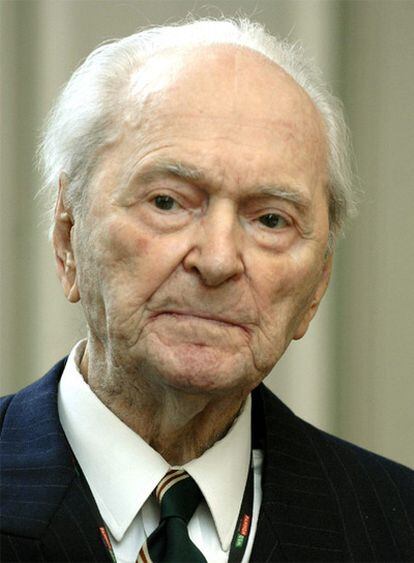 Béla Kírály, en marzo de 2008.