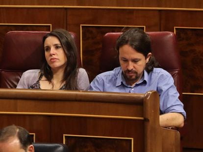 Irene Montero y Pablo Iglesias, en el pleno del Congreso del pasado día 27.