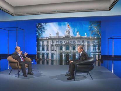 El líder del PSC, Miquel Iceta (esquerra), a l'agost durant una entrevista a TV3.
