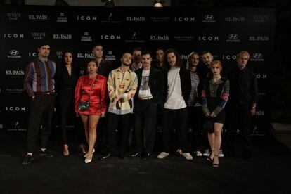 El artista C. Tangana (en el centro, con una camisa de Marilyn Monroe), este miércoles en la gala de los V Premios ICON, en Madrid.