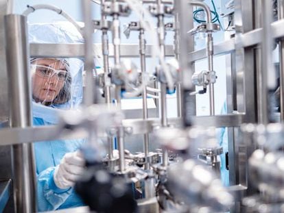 La EMA avala el incremento de producción de la vacuna de Pfizer y BioNTech en la UE