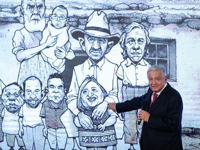 López Obrador muestra una caricatura de Xóchitl Gálvez durante la conferencia matutina.