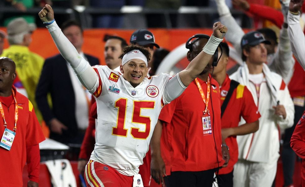 GLENDALE, ARIZONA - FEBRUARY 12: Patrick Mahomes #15 of the Kansas City Chiefs celebrates after beating the Philadelphia Eagles to win Super Bowl LVII at State Farm Stadium on February 12, 2023 in Glendale, Arizona.   Ezra Shaw/Getty Images/AFP (Photo by EZRA SHAW / GETTY IMAGES NORTH AMERICA / Getty Images via AFP)