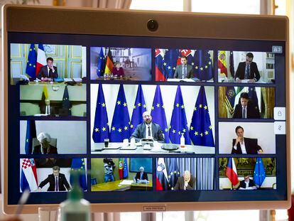 Varios presidentes y primeros ministros de la UE durante la reunión por videoconferencia del Consejo Europeo, este jueves.