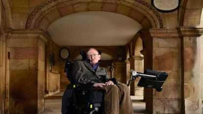 Stephen Hawking, fotografiado en Cambridge en 2013. 