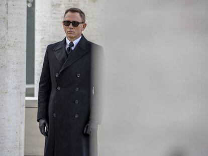Daniel Craig como James Bond en un fotograma de 'Spectre'.
