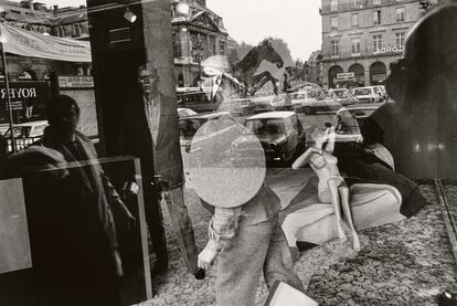 Palais-Royal, Paris, 1982.