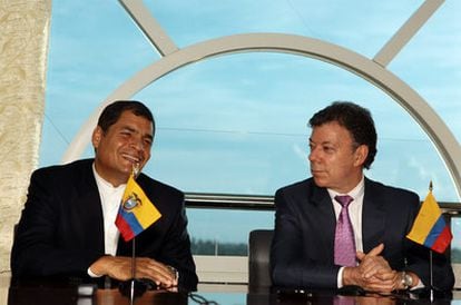 Los presidentes de Ecuador, Rafael Correa, y Colombia, Juan Manuel Santos, han anunciado que retomarán las relaciones bilaterales entre ambos países, rotas desde 2008.
