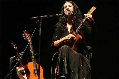 Marisa Montes durante su concierto, en el Palacio Municipal de Congresos de Madrid.