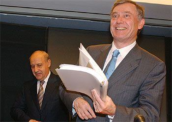 Horst Köhler, director del FMI, y Roberto Lavagna, ministro de Economía de Argentina, el pasado junio.