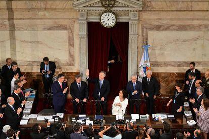 El presidente Mauricio Macri salida a la Asamblea Legislativa antes del discurso de apertura de las sesiones ordinarias.