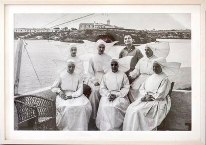 Monjas enfermeras del hospital de la Isla del Rey, abandonado en los sesenta, en una imagen de época.