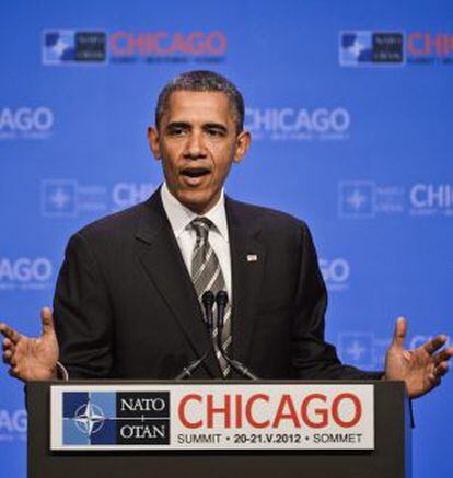 El presidente de EEUU, Barack Obama, habla durante una rueda de prensa en la cumbre de Chicago.