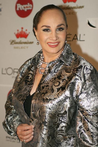 La actriz mexicana Susana Dosamantes, madre de la cantante Paulina Rubio, en 2005. 