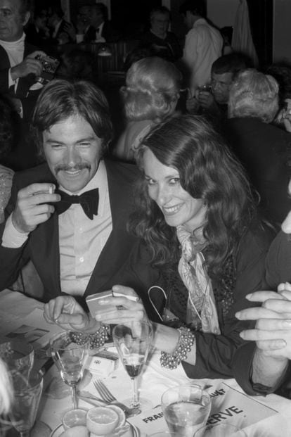 La actriz Bernadette Lafont, durante una cena en el Festival de Cannes de 1973.