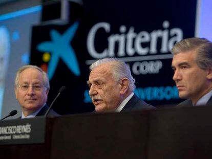Juan María Nin, Ricard Fornesa y Francisco Reynés, en la presentación de la nueva Criteria.