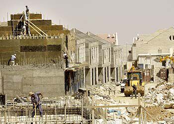 Construcción de nuevas viviendas en el asentamiento de Adam, en las afueras de Jerusalén.