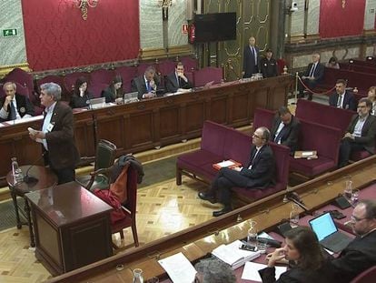 Imagen de la sala del Supremo del juicio al 'procés'. En vídeo, declaración de los testigos, este jueves.