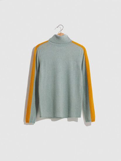 
El jersey de cachemira más vendido de María de la Orden busca dar un atisbo de luz a los días de invierno. Está confeccionado 100% en cachemira de Mongolia para un tacto lujoso y suave.
 Precio: 150 euros.