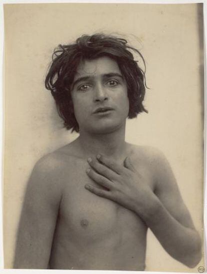 'Jeune garçon', Wilhelm von Gloeden (1900).