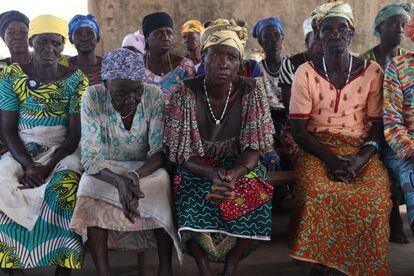 En el campo de Gushegu, decenas de mujeres viven resignadas a una cadena perpetua consentida por los jefes locales y el Gobierno de Ghana.
