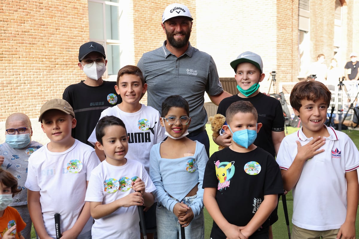 Jon Rahm inaugura una zona para jugar al golf en el Hospital Infantil Universitario Niño Jesús | Deportes