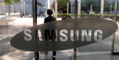 Logotipo de la empresa tecnológica Samsung. 