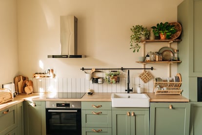 Kitchen with exposed shelves.