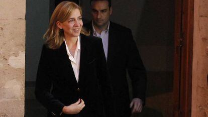Cristina de Borb&oacute;n, a la salida del juzgado de Palma cuando fue a declarar.