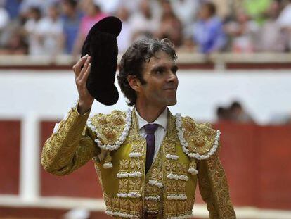 Jos&eacute; Tom&aacute;s, durante la tercera corrida de la Feria de San Juan y San Pedro de Le&oacute;n, en junio de 2014.