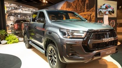 Una Toyota Hilux expuesta en Bruselas, Bélgica en 2023.