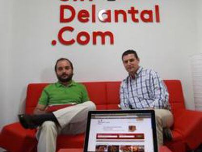 Evaristo Babé y Diego Ballesteros, cofundadores de Sindelantal.com