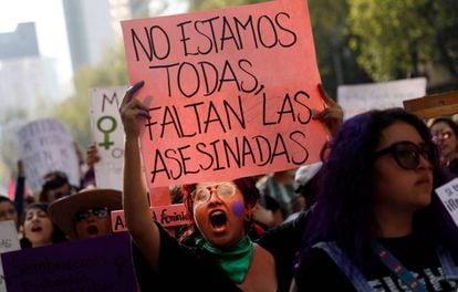 México lanza un plan para frenar los feminicidios tras limitar la ayuda a  los refugios para víctimas de maltrato | México | EL PAÍS