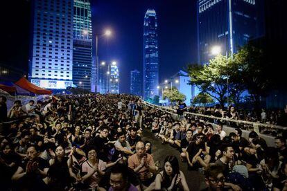 Manifestantes prodemocracia este sábado en Hong Kong.