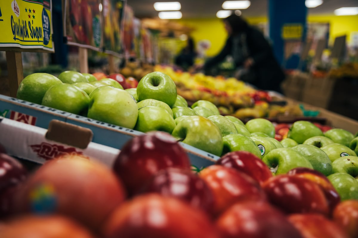 La inflación se desaceleró al 3,3% en marzo, su nivel más bajo en un año y promedio |  Economía