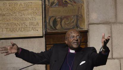 Desmond Tutu, tras recibir el Premio Internacional de Catalu&ntilde;a el pasado junio.