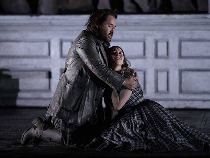 Javier Camarena y Lisette Oropesa en una escena de Lucia di Lammermoor.