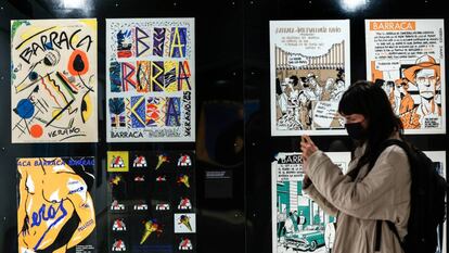 A les nobles sales de l’IVAM de València, una exposició reivindica l’art gràfic sorgit als anys vuitanta i noranta en aquell impressionant fenomen social que va transformar la nit valenciana.