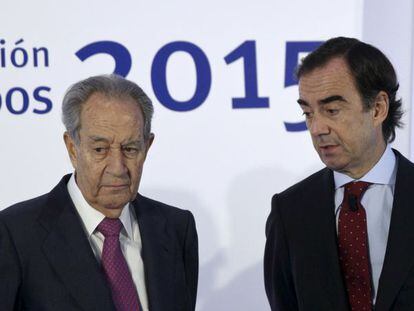 Juan Miguel Villar Mir, primer accionista de OHL, junto a su hijo Juan Villar-Mir, presidente de la compa&ntilde;&iacute;a.