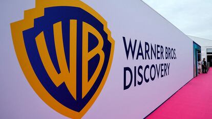 Un cartel con el logo de Warner Bros en el Festival Cannes Lions en Cannes, Francia, en julio pasado.