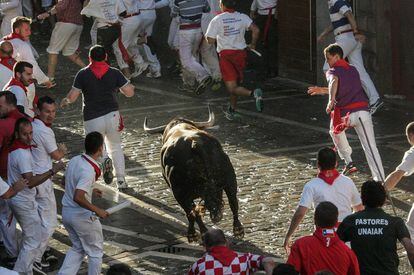 Primer encierro de los sanfermines 2016. 