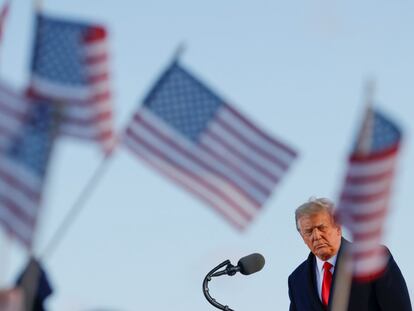 Donald Trump en su último discurso como presidente de Estados Unidos antes de viajar a Florida.