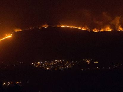 Incendio forestal en Nigrán (Pontevedra), el pasado mes de octubre. 