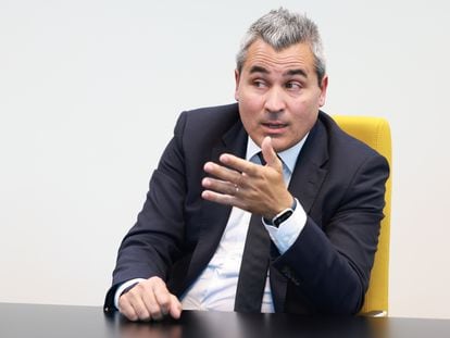 Josep Maria Recasens, director de Estrategia y Desarrollo de Negocio del grupo Renault, durante la entrevista con Cinco Días.