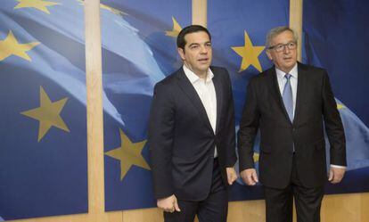 Tsipras y Juncker, aquest dilluns en Bruselas.